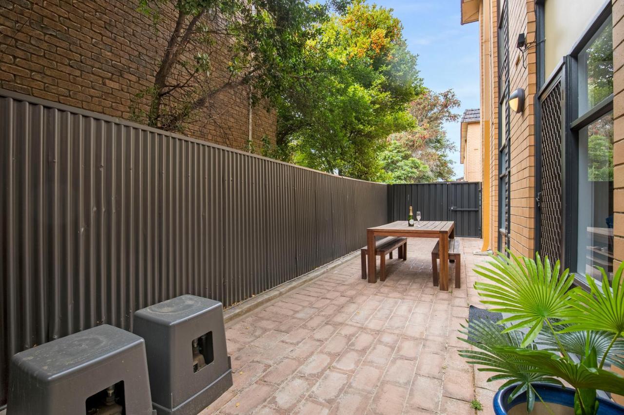 Bayswaterfront Apartments Adelaide Exterior foto